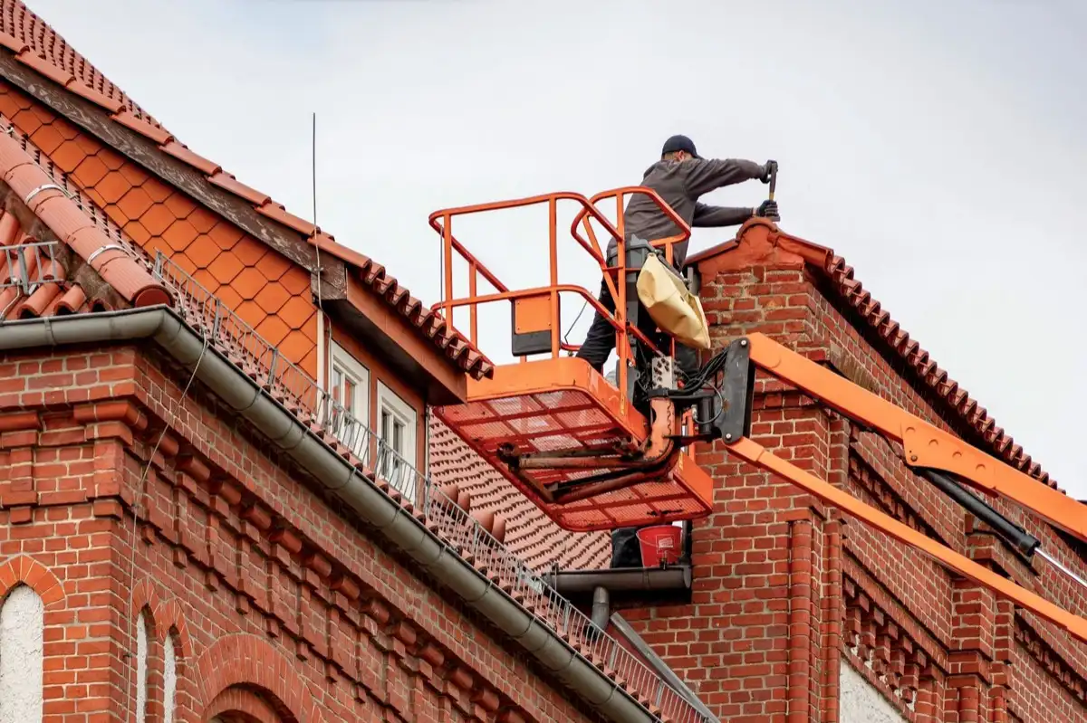 Roof Coatings & Sealing in Costa Mesa, CA